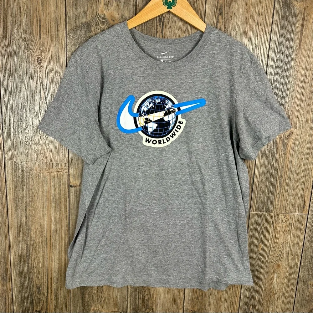 Nike Worldwide Pack Swoosh Logo T-Shirt Gray Mens Size XL